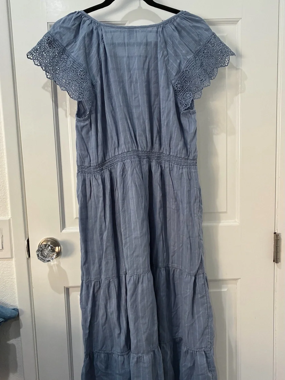 Old Navy Crochet-Trim Tiered Dress - Picture 3 of 4